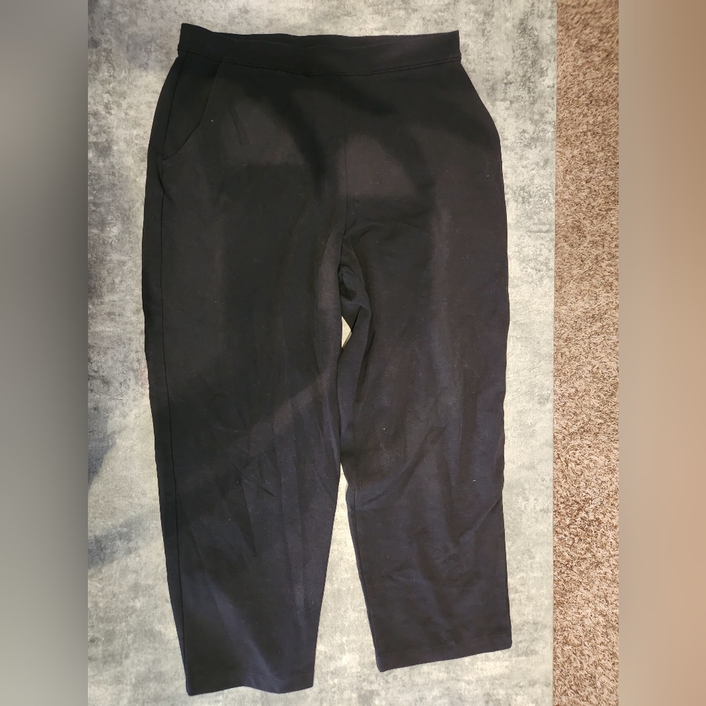 L.L Bean capri leggings